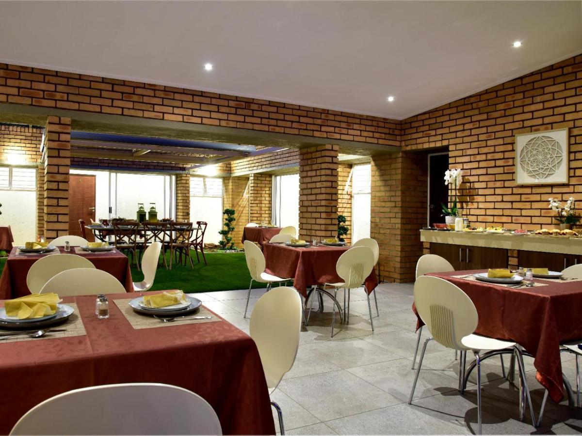 Five O'Clock Zen Boutique Guest House Centurion Eksteriør billede